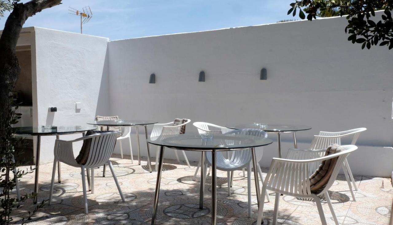 Starbal Villa Es Castell  Exterior photo