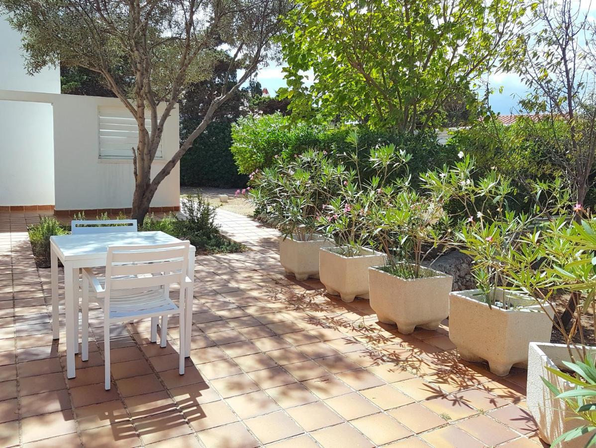 Starbal Villa Es Castell  Exterior photo