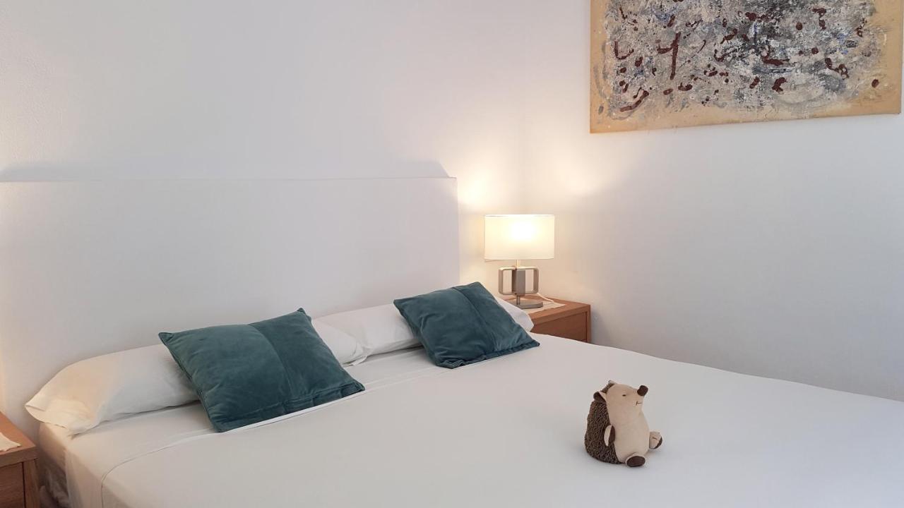 Starbal Villa Es Castell  Exterior photo