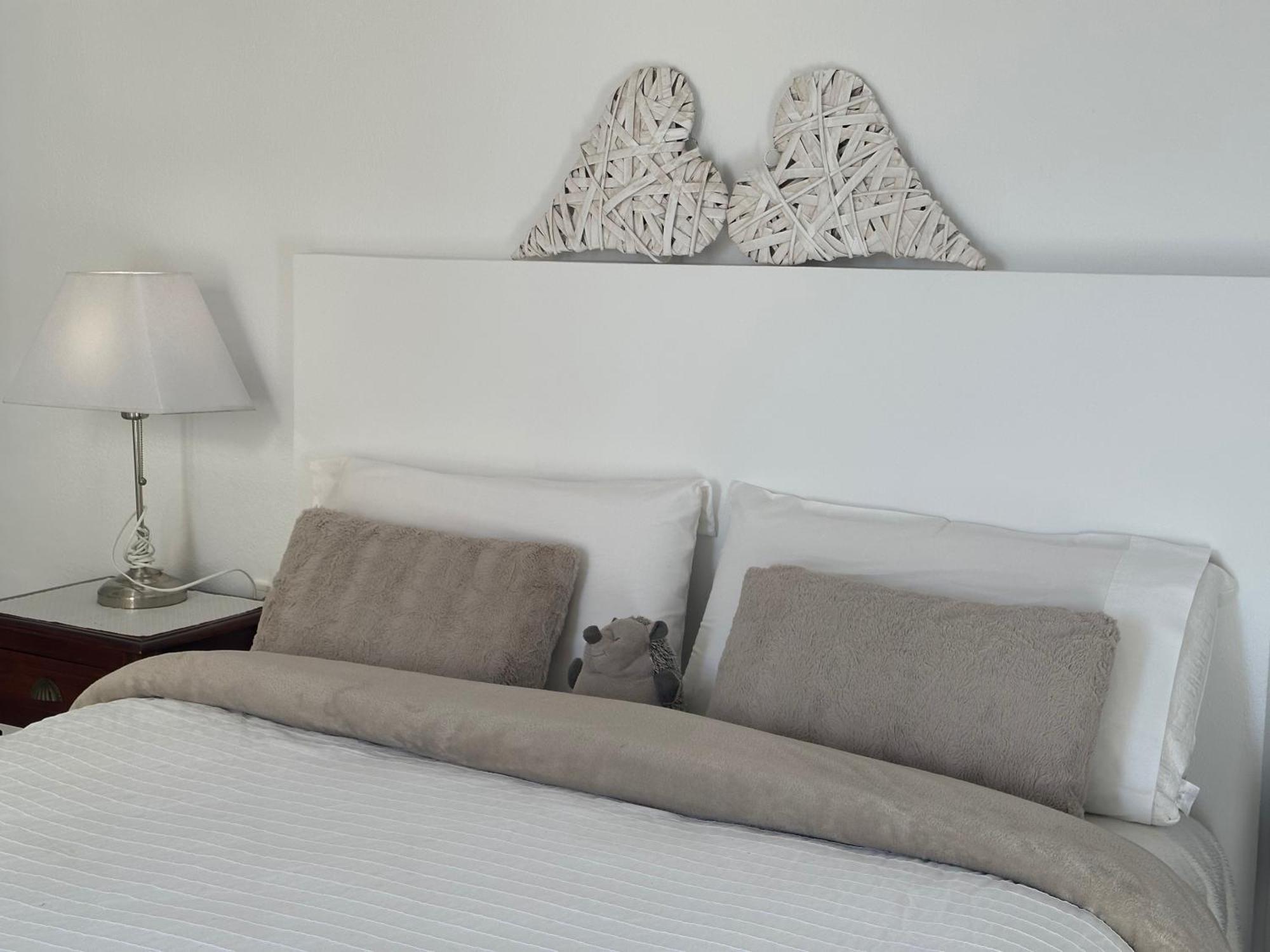 Starbal Villa Es Castell  Exterior photo