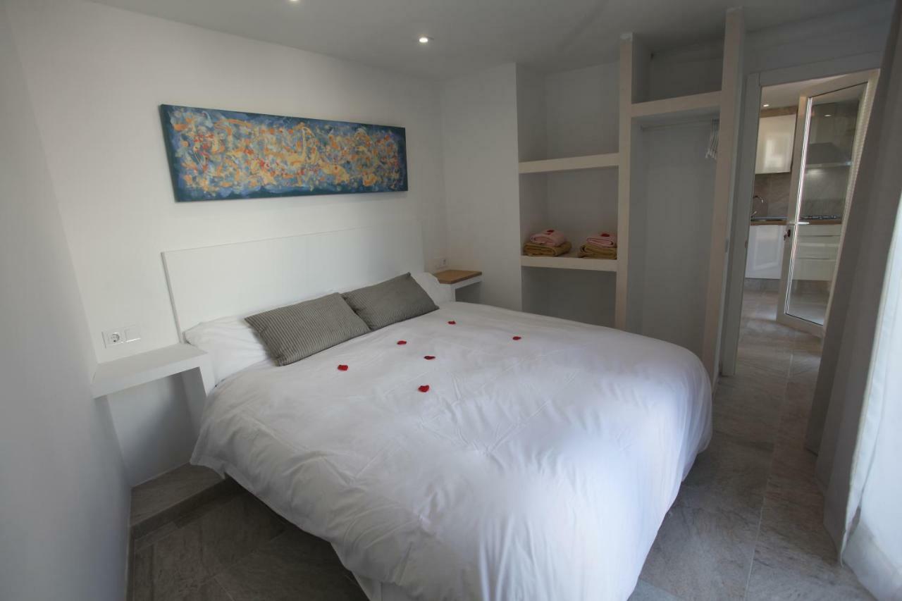 Starbal Villa Es Castell  Exterior photo