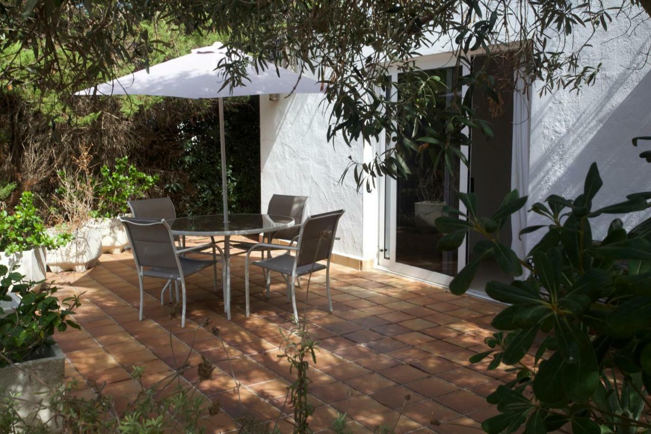 Starbal Villa Es Castell  Exterior photo